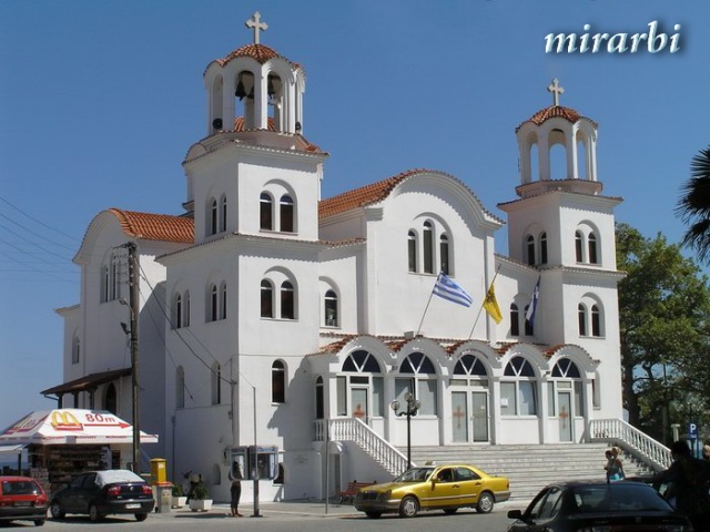 001. Paralija i Katerini (avgust 2004.) - Paralijska crkva Svete Petke - blog „Putujte sa MirArbi“