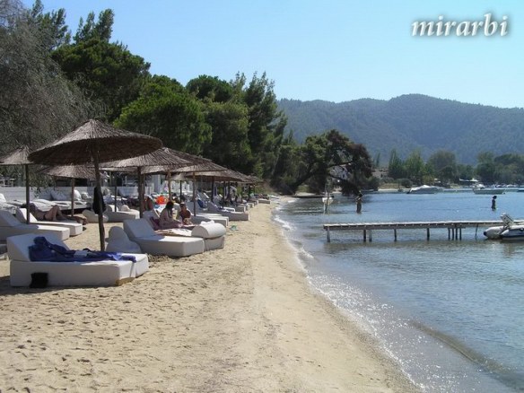028. Šetnja kroz Vurvuru (2009. i 2010.) - Plaža hotela „Ekies“ - blog „Putujte sa MirArbi“
