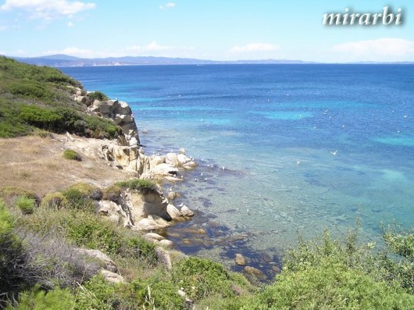 034. Boje i oblici Sitonije (jul 2014.) - Pogled sa vidikovca iznad Ormos Panagiasa - blog „Putujte sa MirArbi“