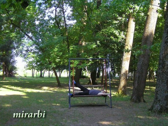 009. Bajka na Kelebiji - Uživancija u parku vile „Majur“ (maj 2017.)